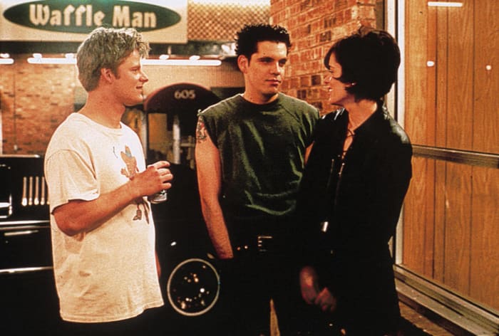 “SubUrbia” (1996)