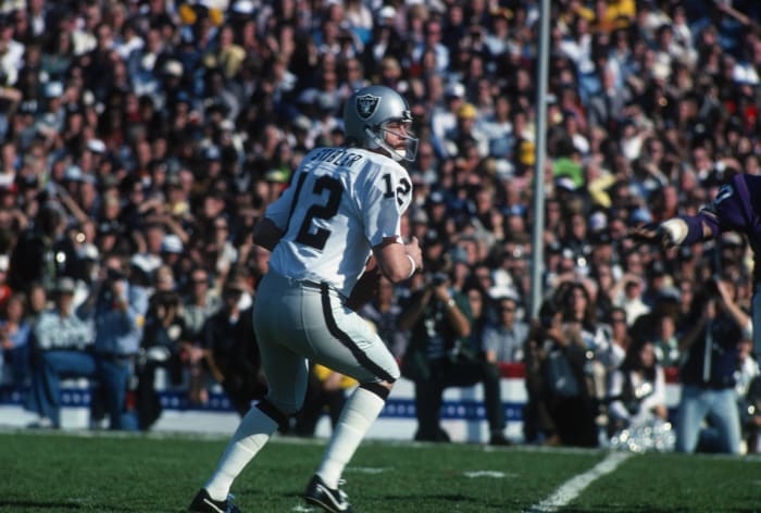 Las Vegas/Oakland Raiders: Ken Stabler (1976)