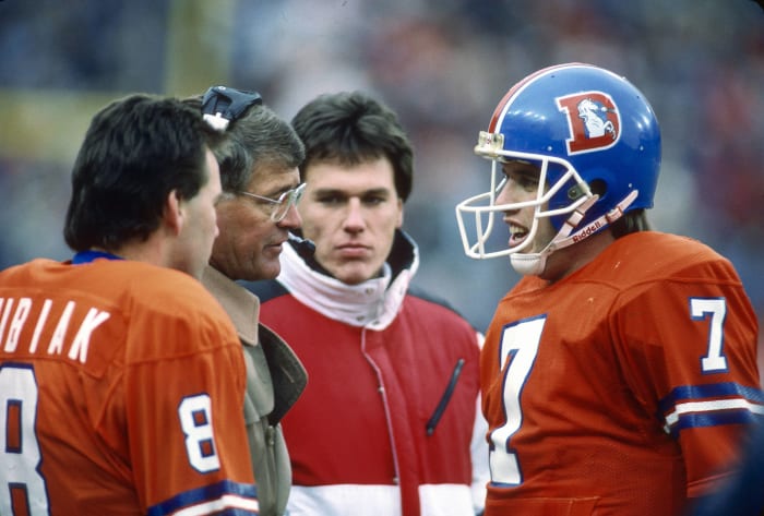 John Elway with Ricky Nattiel, Vance Johnson and Mark Jackson --- 'The  Three Amigos' : r/DenverBroncos