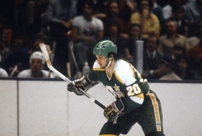 Dino Ciccarelli, Minnesota North Stars (1980-81)