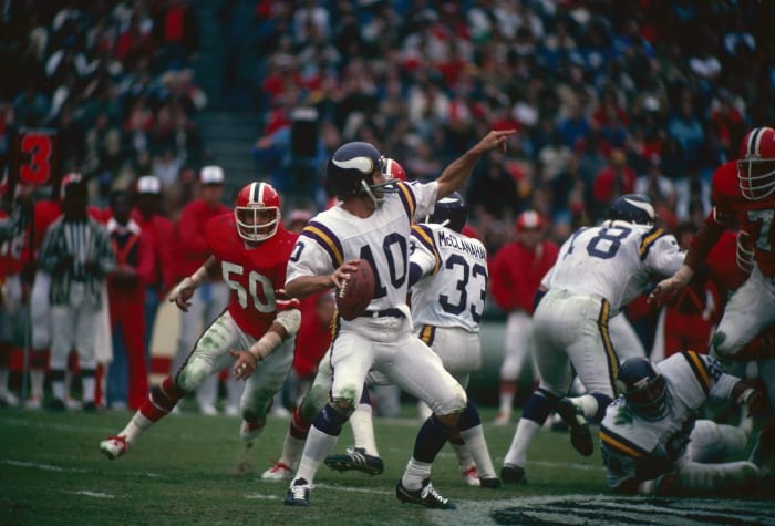 Vikings trade, then reacquire Fran Tarkenton