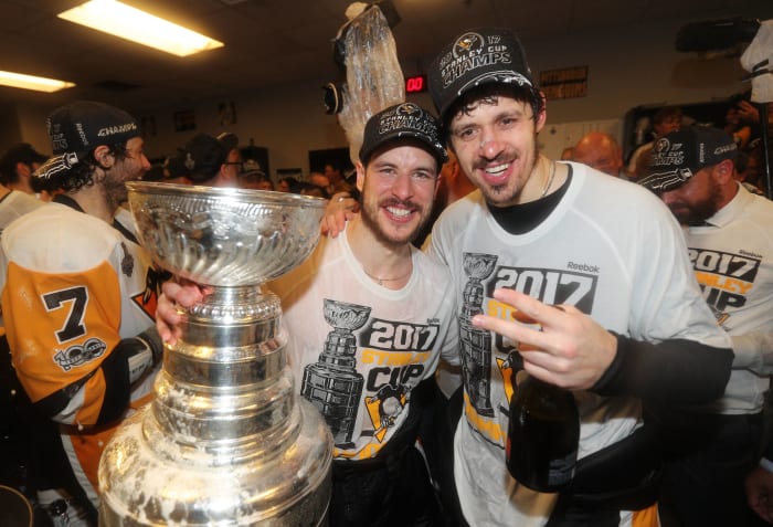 Evgeni Malkin and Sidney Crosby