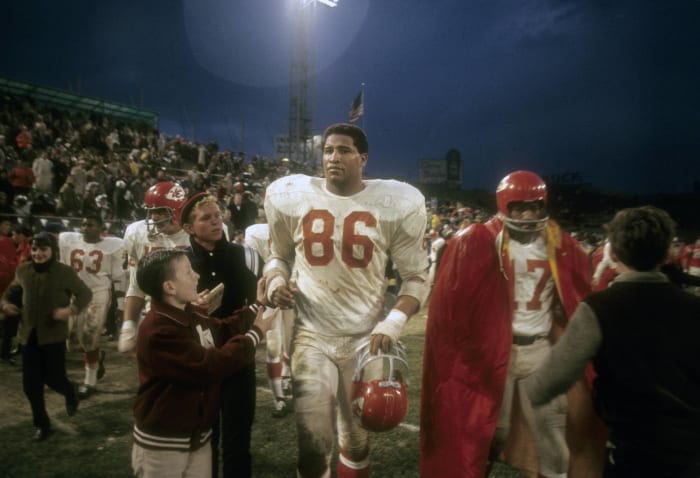 1963: Raiders on wrong end of rivalry trade