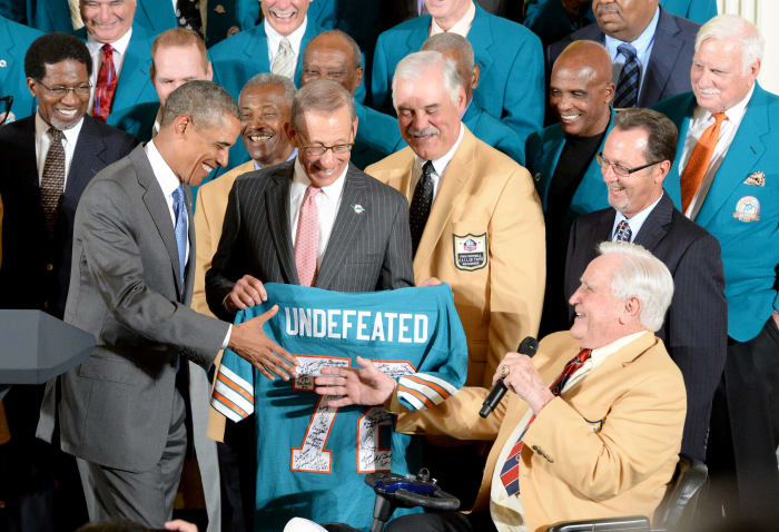 Watergate scandal delays celebration