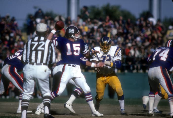 Green Bay Packers/New York Giants: John Hadl and Craig Morton