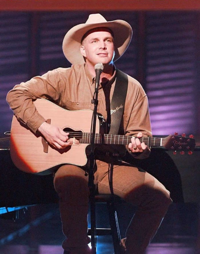 Garth Brooks (1996)