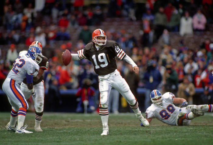 Cleveland Browns: Bernie Kosar for Vinny Testaverde (1993)