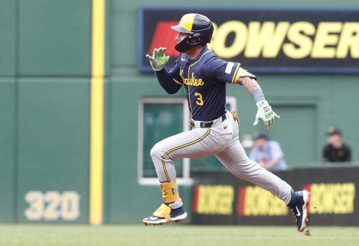 Milwaukee Brewers: Joey Ortiz, SS/3B