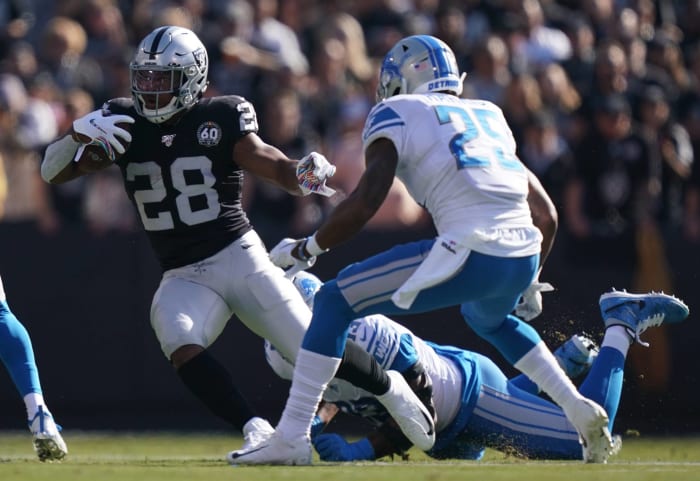 OAKLAND 31, DETROIT 24