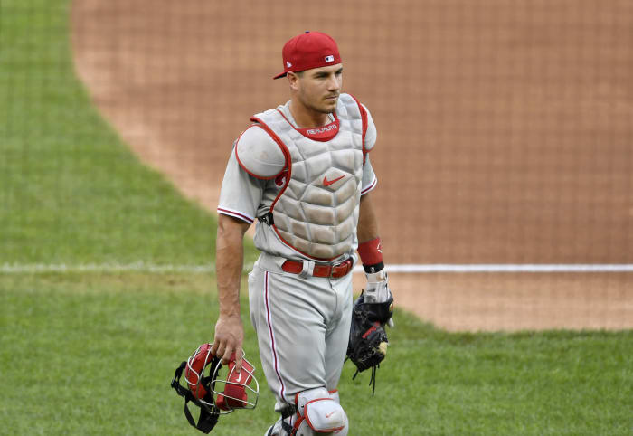 Philadelphia Phillies: Re-sign J.T. Realmuto