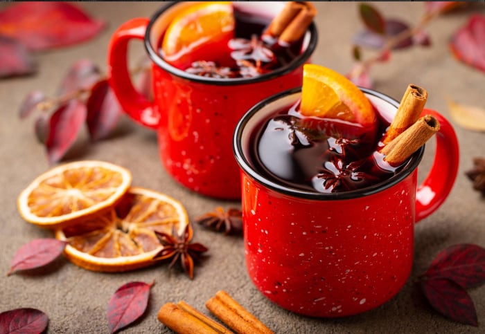 Slow Cooker mulled wine