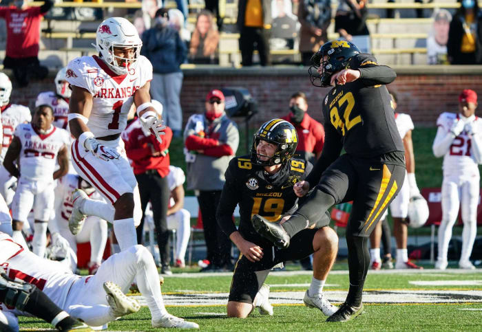 Dec 5: Missouri orchestrates late comeback to beat Arkansas