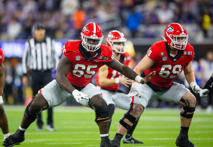 Green Bay Packers: Amarius Mims, OT, Georgia