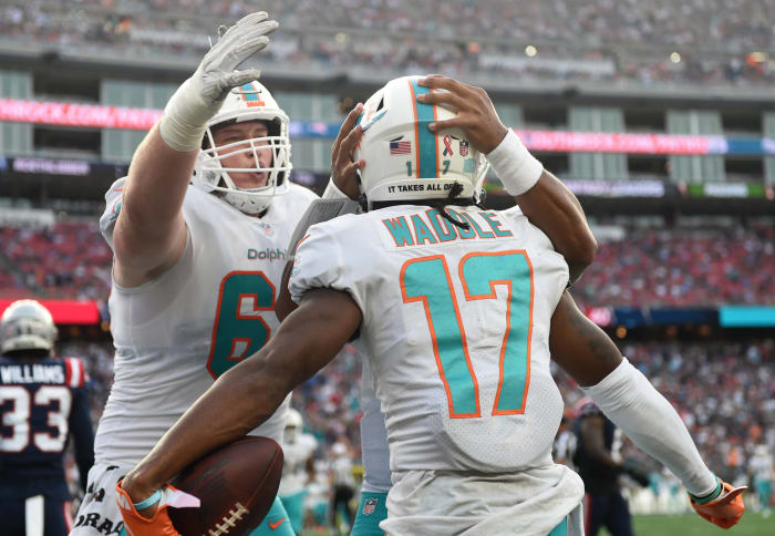 BUFFALO (0-1) AT MIAMI (1-0) (Sunday, 1 p.m. ET)