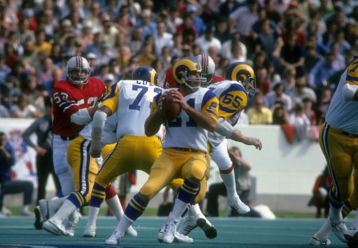 Los Angeles Rams: John Hadl for James Harris (1974)