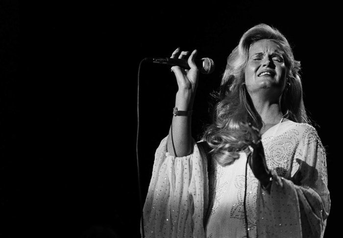 Lynn Anderson