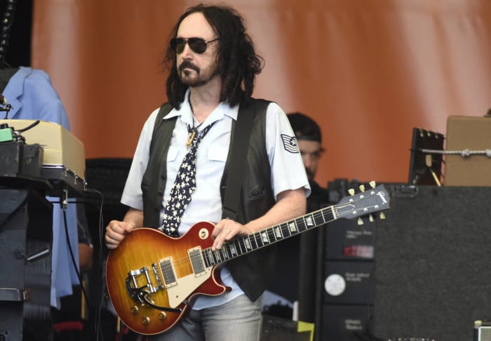 Mike Campbell (Tom Petty and the Heartbreakers)