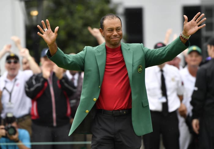 Tiger Woods conquers Augusta again
