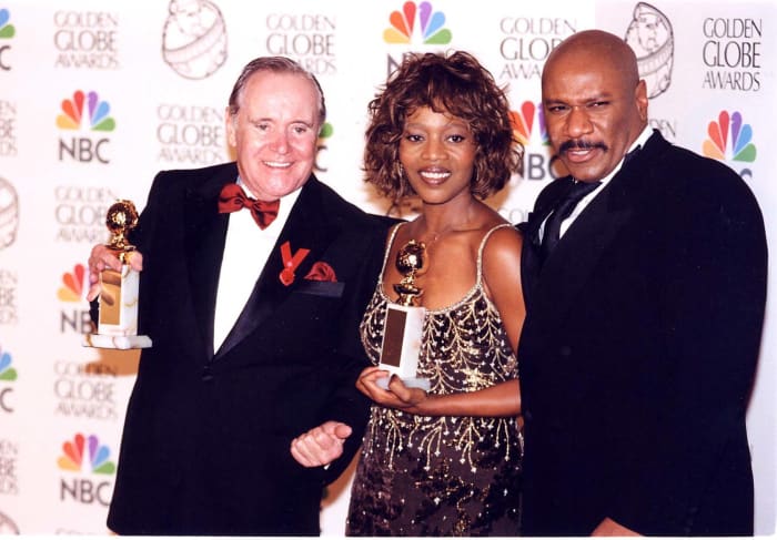 Ving Rhames gives his award to Jack Lemmon