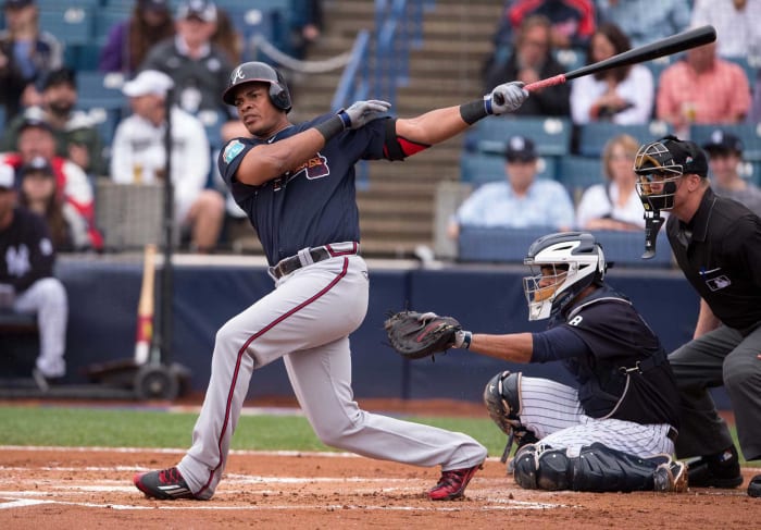 2015: Braves trade seven players to the Dodgers for Hector Olivera and prospects