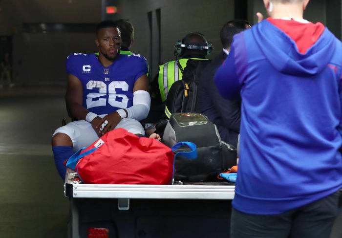 Giants offense loses just about everyone