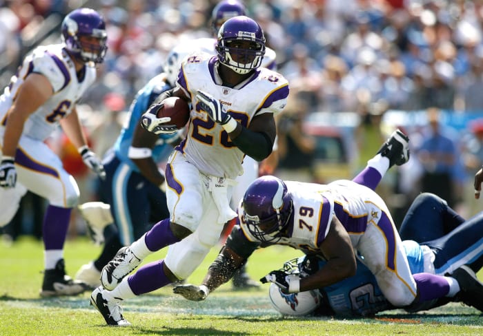 2007: Adrian Peterson