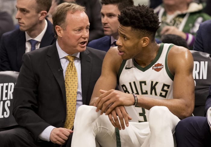 Milwaukee Bucks: Coach Budenholzer adjustments (or lack thereof)