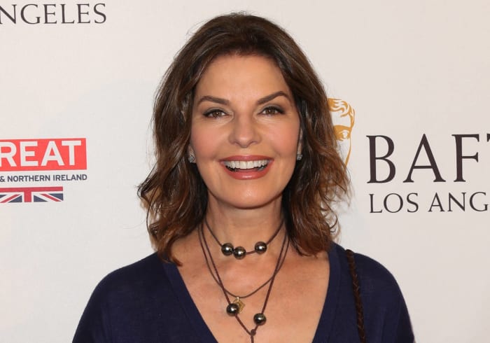 Sela Ward