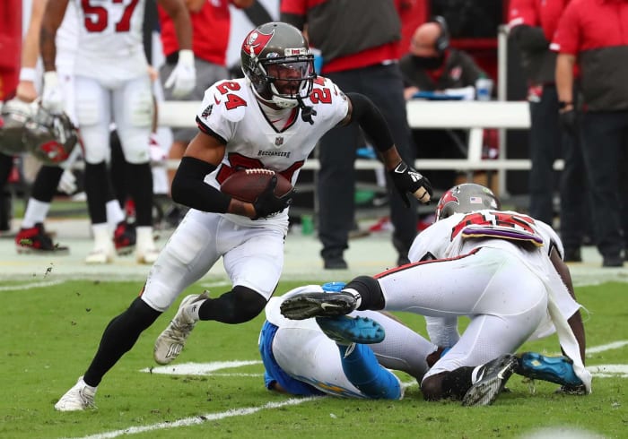 Week 4: Buccaneers 38, Chargers 31