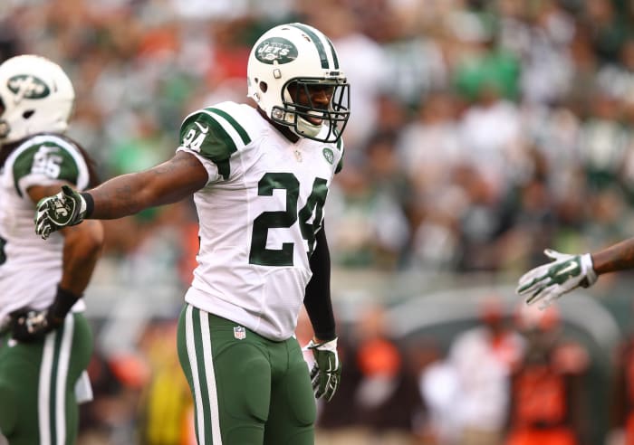 Darrelle Revis