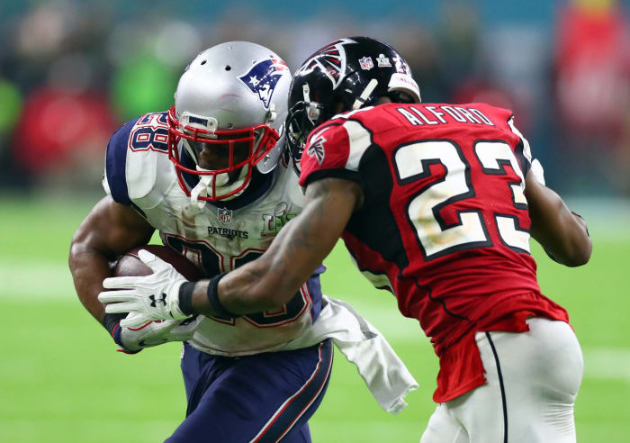 Atlanta Falcons lose 28-3 lead in Super Bowl LI