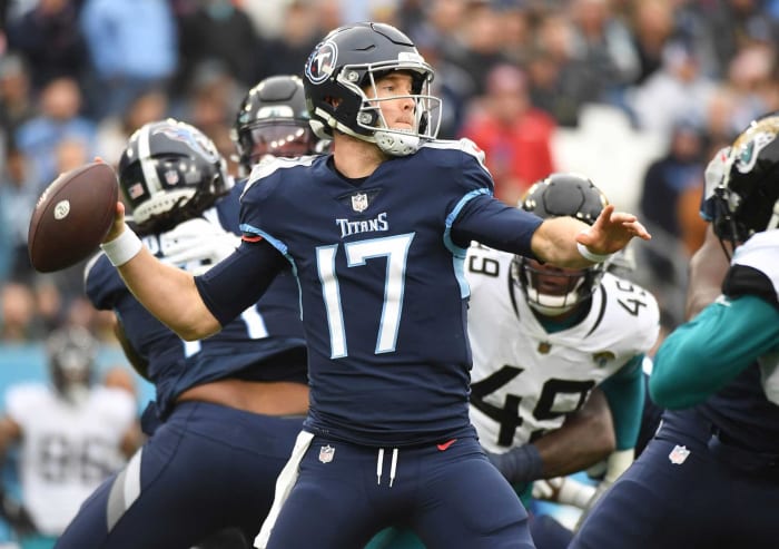 Tennessee Titans: Revamped offense