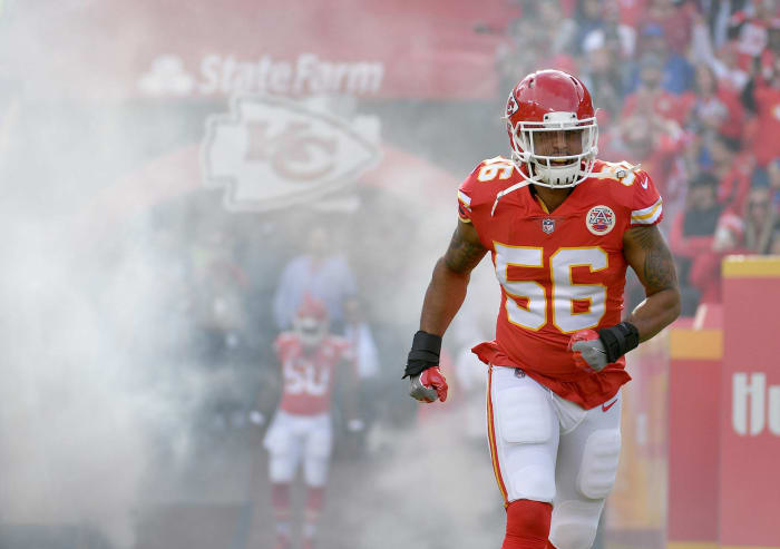 Worst: Raiders sign Derrick Johnson