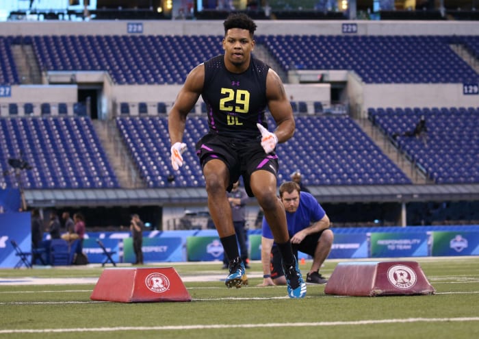 Carolina Panthers: Marcus Davenport, DE, UTSA