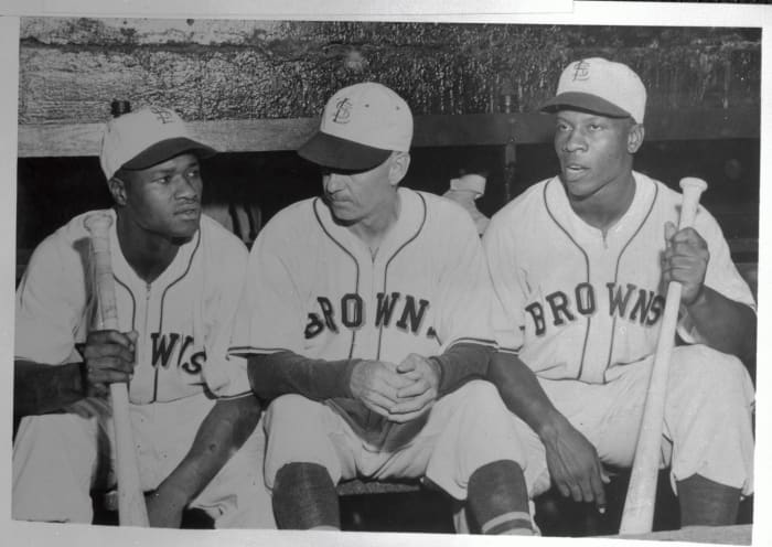 1942 Negro World Series: Two legends face off