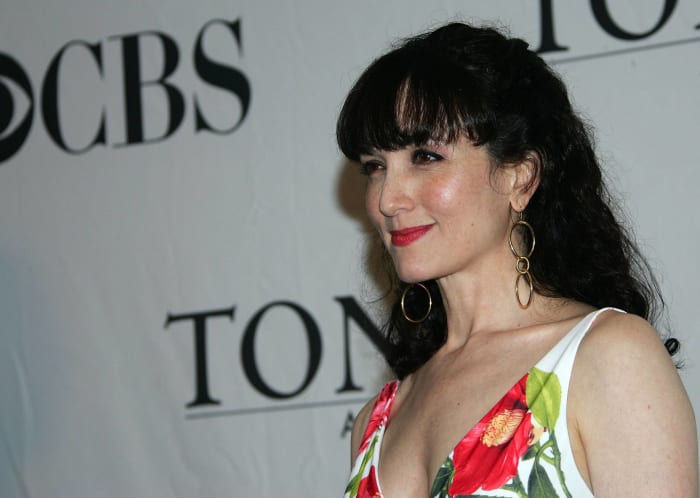 Bebe Neuwirth