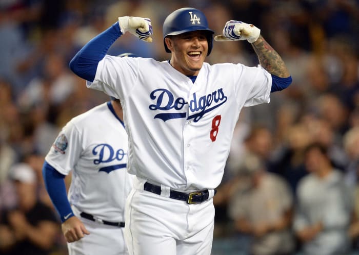 Manny Machado signs with Phillies