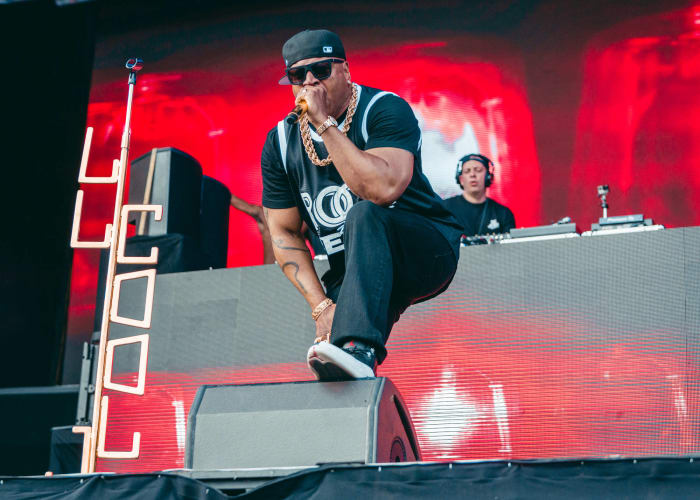 “Loungin (Who Do Ya Luv)”—LL Cool J feat. Total