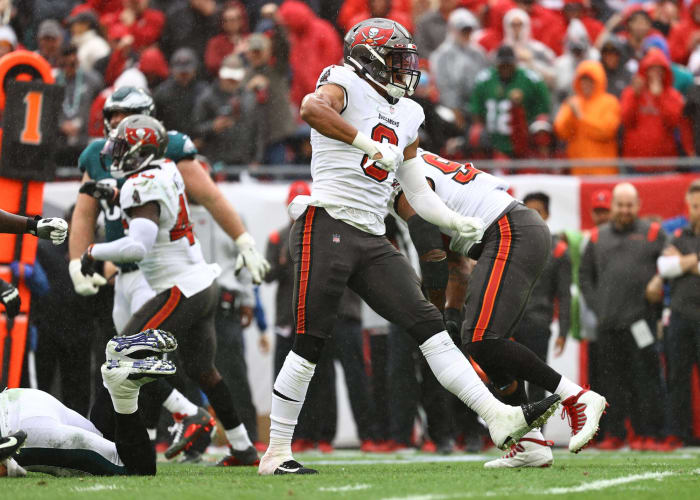 Tampa Bay Buccaneers: Joe Tryon-Shoyinka, DE