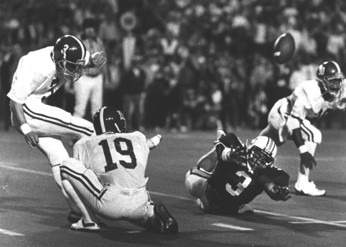 The 25 best gameending plays in college football history Yardbarker