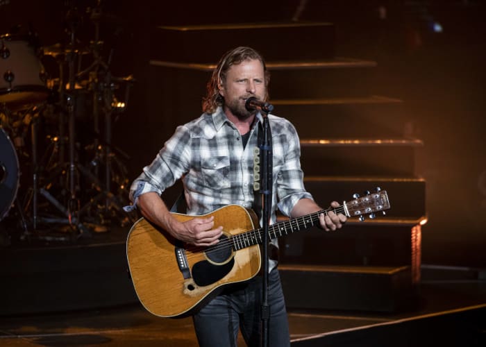 Music Video of the Year: Dierks Bentley's "Gone"
