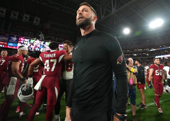 NFL Week 16 grades from across the league 5 Kliff Kingsbury's Arizona days appear numbered