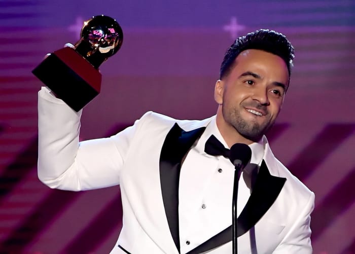 "Despacito" to make Spanish-language history?