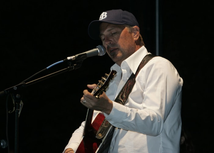 Kevin Costner