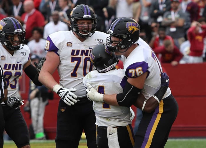 Cá heo Miami (qua 49ers): Trevor Penning, OT, Northern Iowa