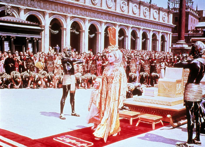 “Cleopatra” (1963)