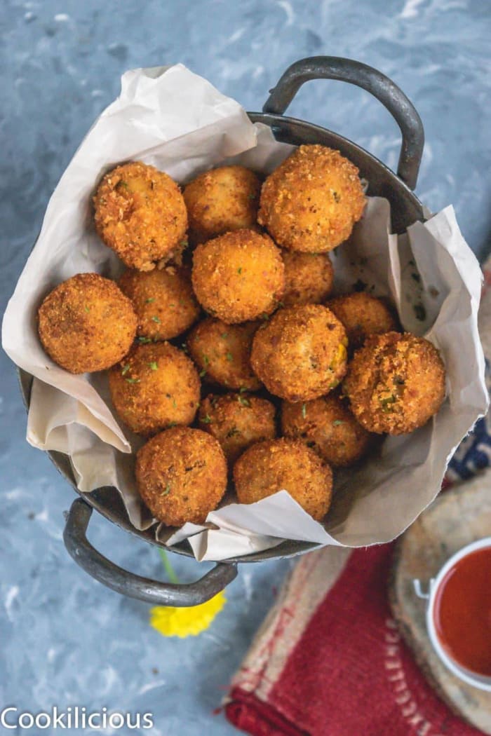 Semolina vegetable bites