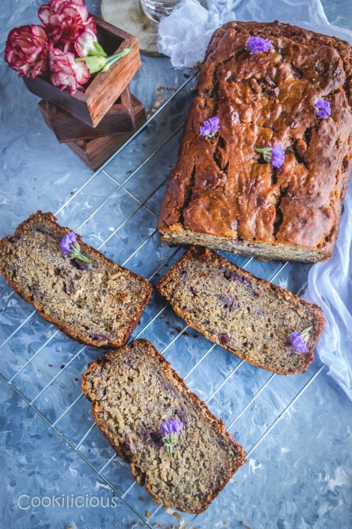 Vegan banana strawberry bread