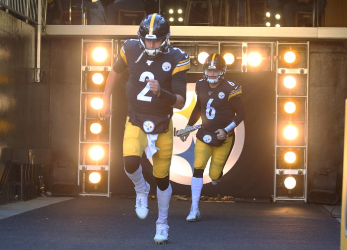 Pittsburgh Steelers: will they trot out the same backup QBs?