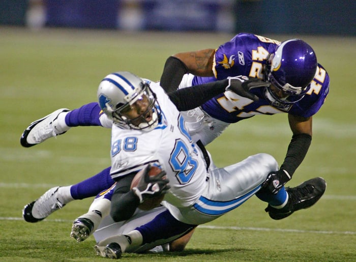 2005: Lions take another wide receiver